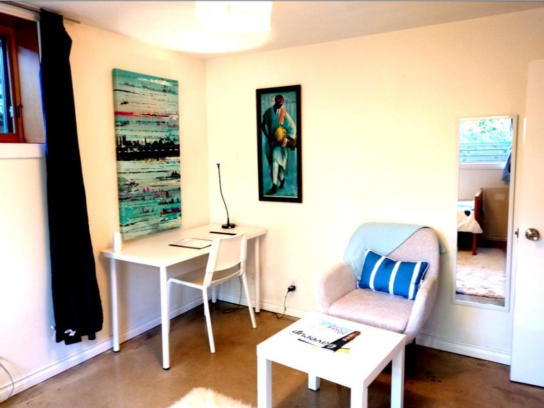 U Of A Homestay, Trails & Whyte Ave Edmonton Pokoj fotografie