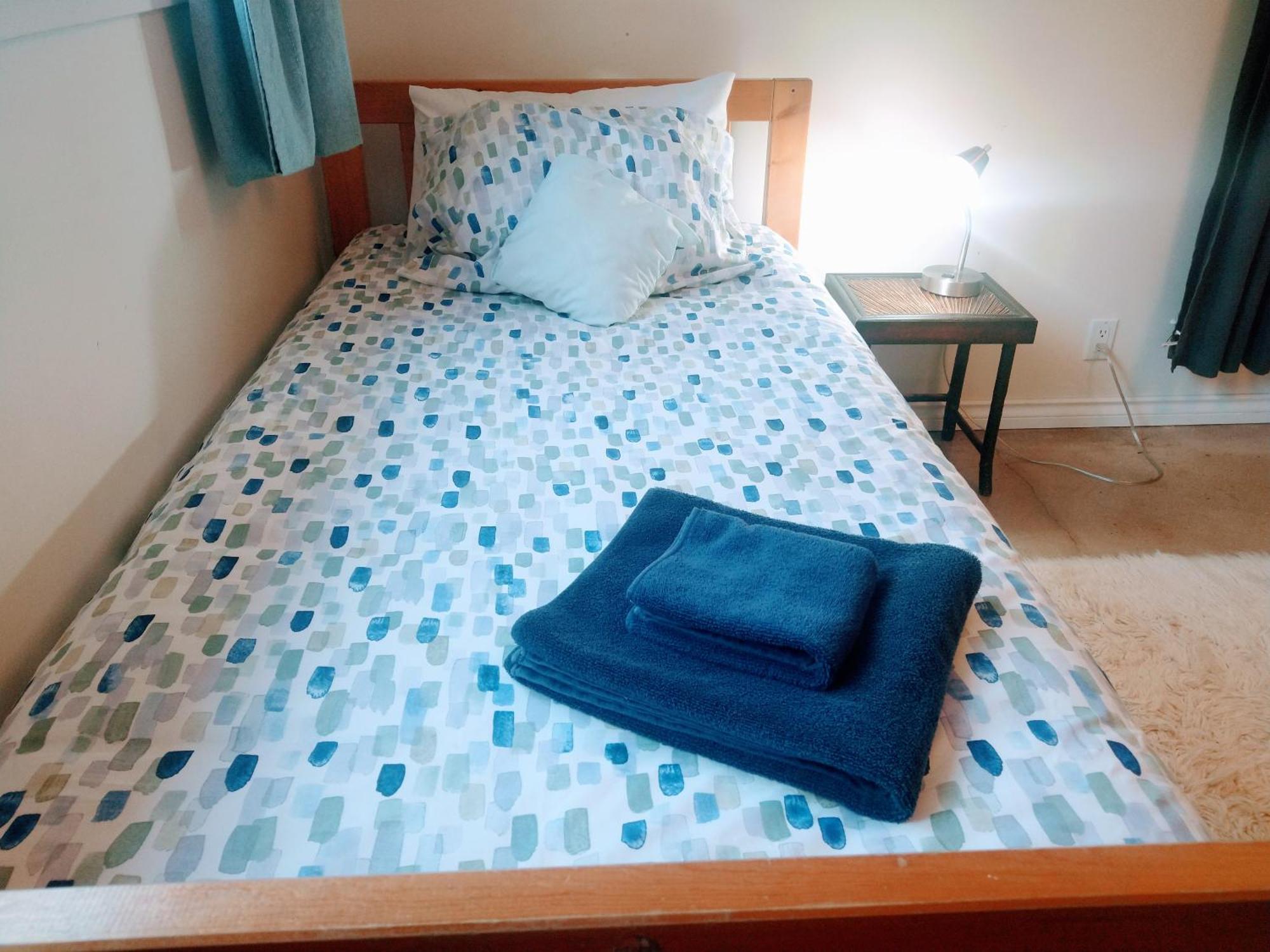 U Of A Homestay, Trails & Whyte Ave Edmonton Pokoj fotografie